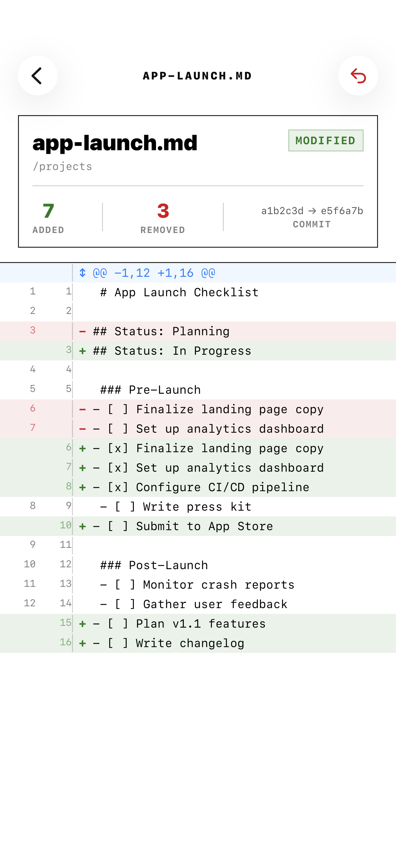 GitSync.md diff viewer showing added lines in green and removed lines in red